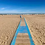 Valencia Beach Apartment El Grao Aparthotel